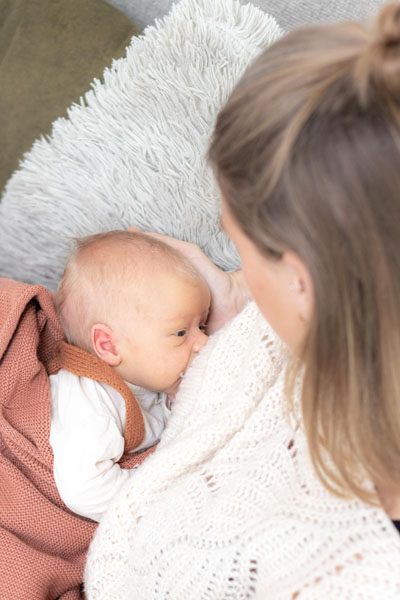 lifestyle newbornfotografie en babyfotografie
