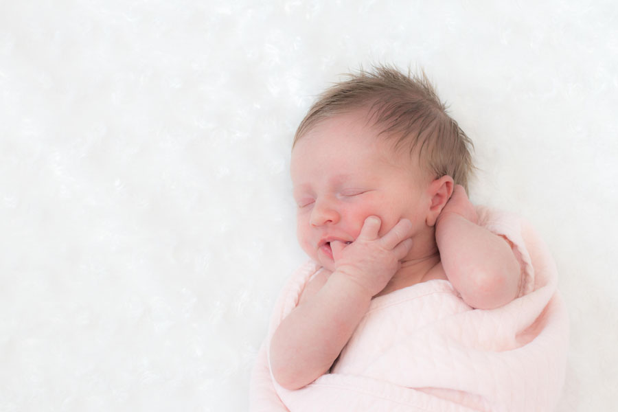 lifestyle newbornfotografie en babyfotografie
